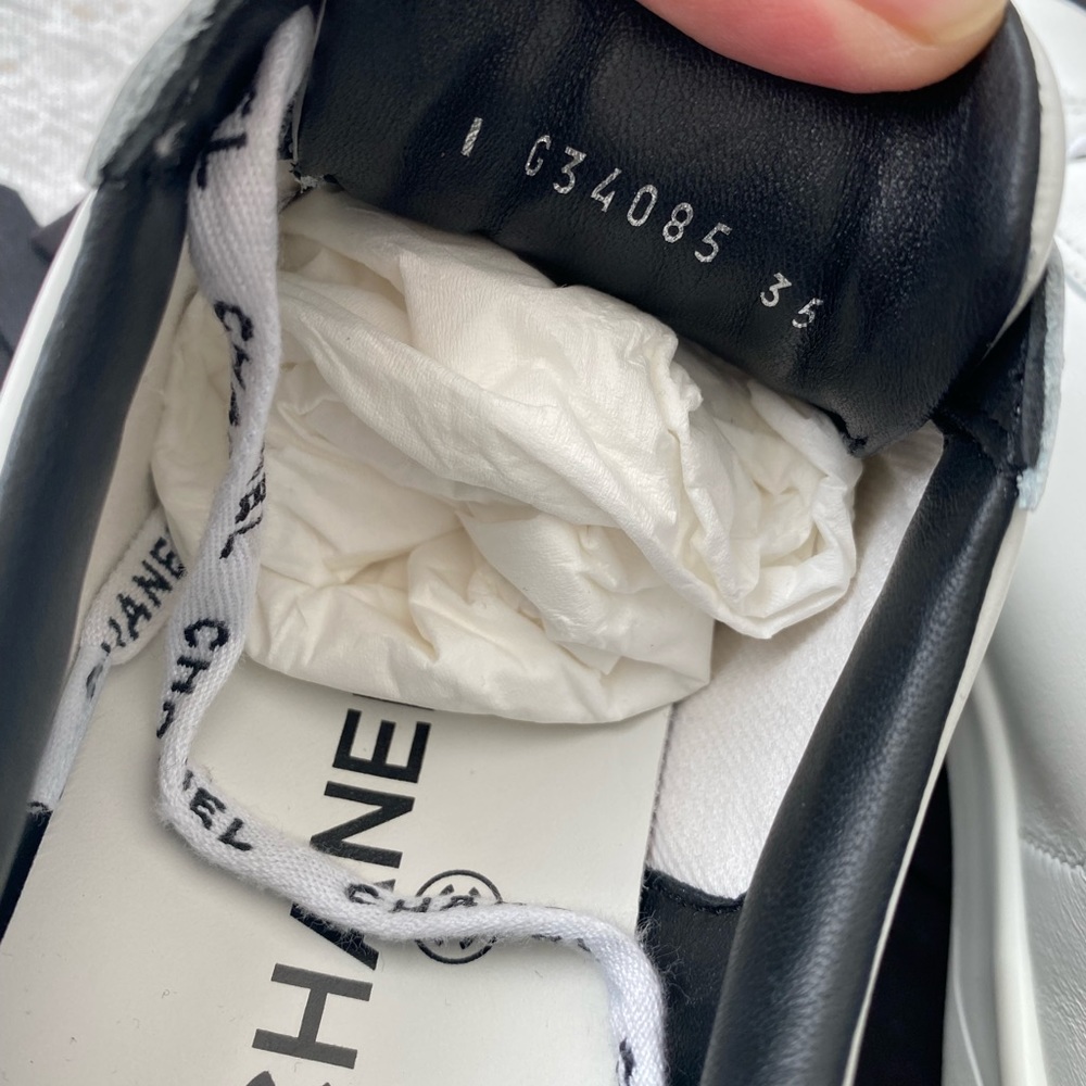 Chanel - Picture 7 of 10